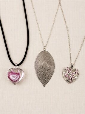 3 Necklace Lot Heart Pendant Leaf Pendant Pink Rhinestone Glass Heart